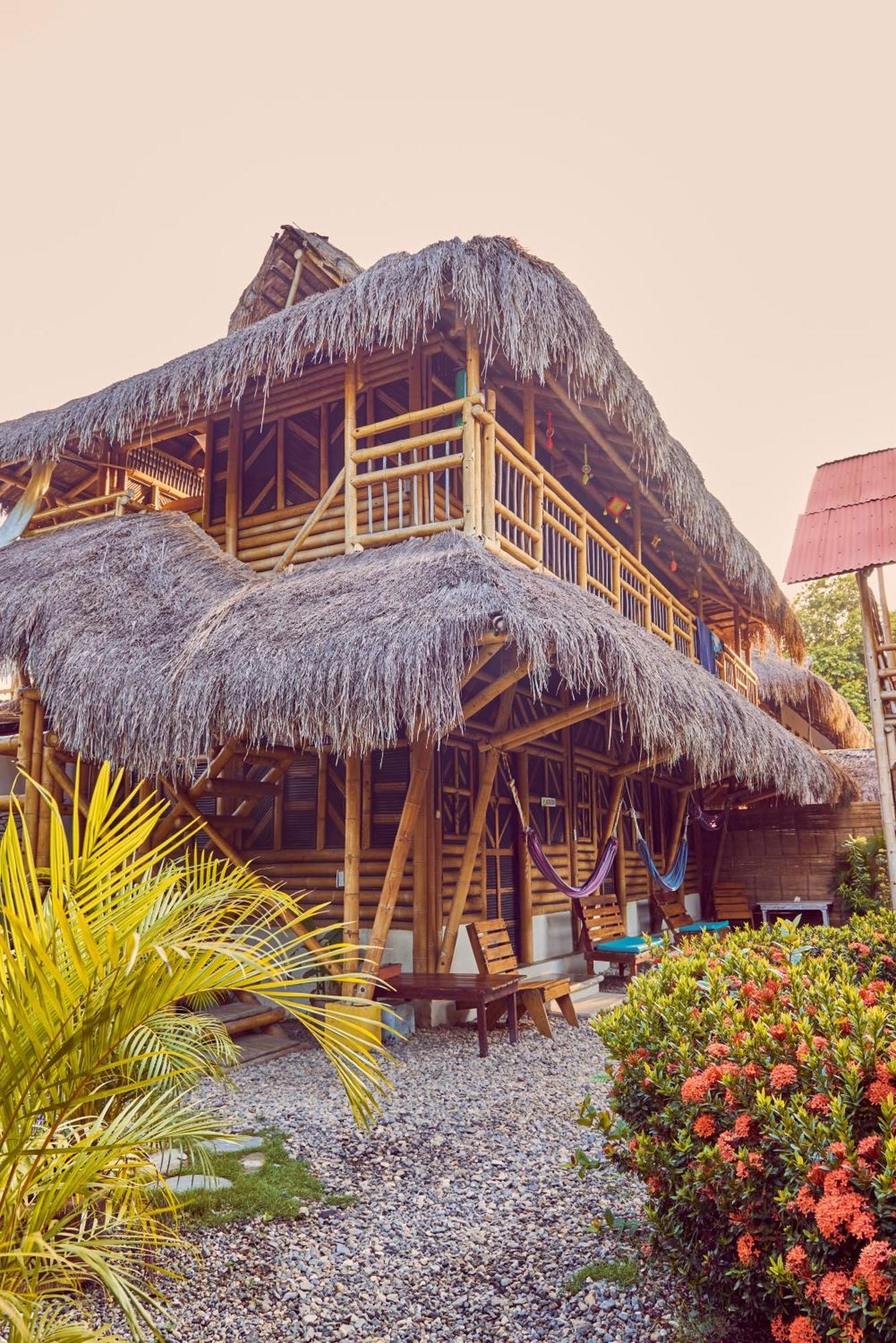 Coco Saenkala Hostel Palomino Ngoại thất bức ảnh
